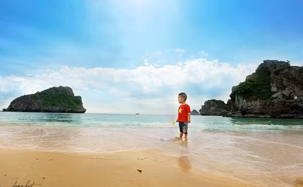 Bộ ảnh đẹp 'Cha mẹ đưa con đi khắp Việt Nam' ảnh 7