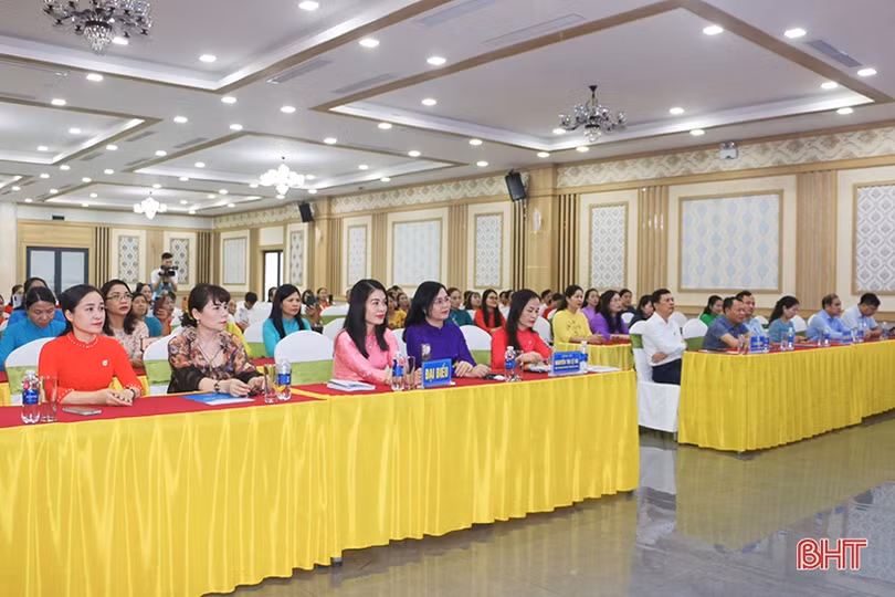 Hà Tĩnh biểu dương điển hình trong thực hiện mô hình “Gia đình 5 có - Nông thôn mới kiểu mẫu”