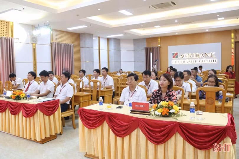 Agribank Hà Tĩnh II xác định khách hàng trúng thưởng Toyota Corola Cross