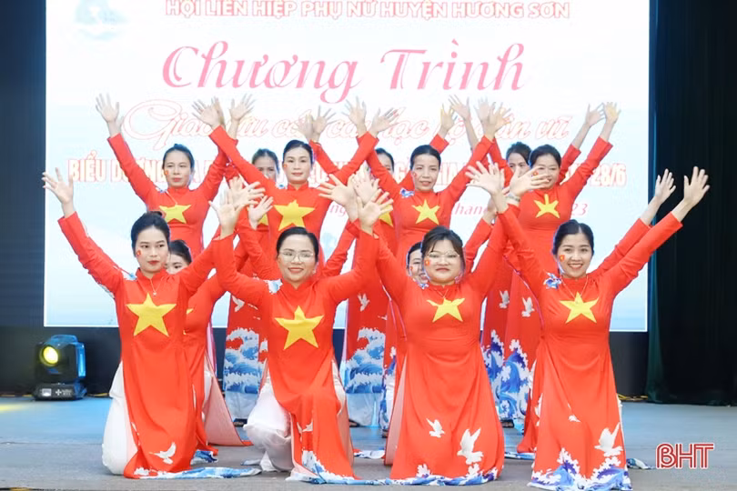 Hỗ trợ sinh kế cho 25 hội viên phụ nữ gặp hoàn cảnh khó khăn ở Hương Sơn