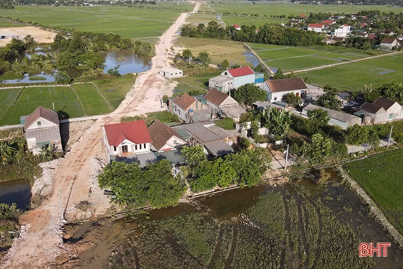 “Chìa khóa” đẩy nhanh tiến độ bàn giao mặt bằng cao tốc Bắc - Nam qua Hà Tĩnh