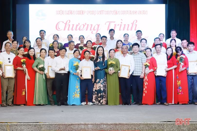 Hỗ trợ sinh kế cho 25 hội viên phụ nữ gặp hoàn cảnh khó khăn ở Hương Sơn