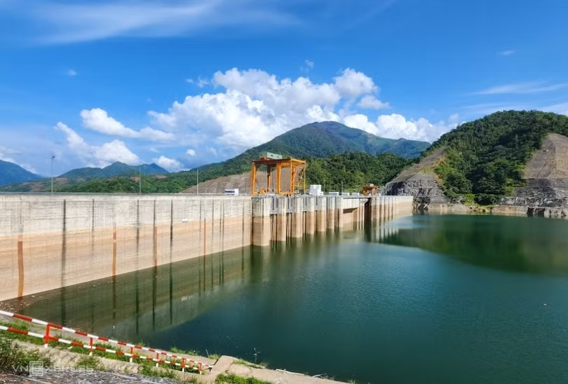 Tất cả hồ thủy điện thoát mực nước chết