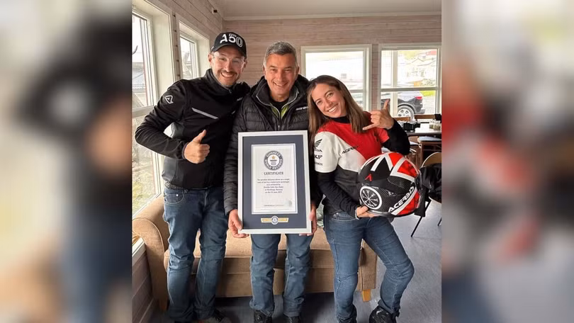 Chiếc Honda Monkey đi gần 4.200 km với chỉ một bình xăng