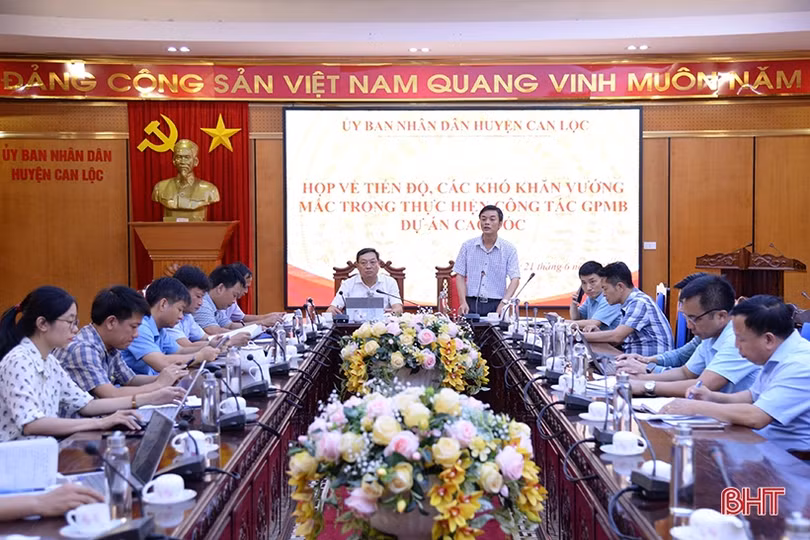 Can Lộc giải ngân gần 375 tỷ đồng bồi thường GPMB dự án cao tốc Bắc - Nam