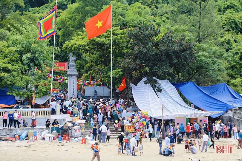 Linh thiêng Lễ hội đền Chiêu Trưng Đại vương Lê Khôi 2023