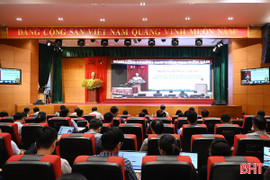 Cán bộ cấp ủy và cơ quan Đảng ở Hà Tĩnh nâng cao kỹ năng ứng dụng AI 