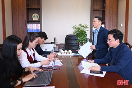 Hỏi đáp bầu cử: Ủy ban bầu cử cấp tỉnh và xã có bao nhiêu thành viên?