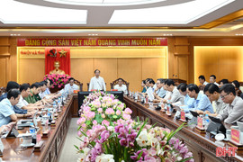 Ban Thường vụ Tỉnh ủy Hà Tĩnh họp khắc phục hậu quả bão số 5
