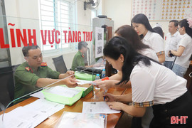 Hà Tĩnh cao điểm cấp đổi thẻ đảng viên trên nền tảng dữ liệu dân cư 