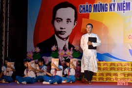 Đặc sắc chương trình nghệ thuật “Hà Huy Tập - người con quang vinh”