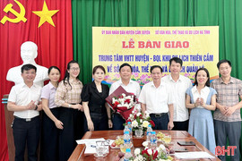 Sở VH-TT&DL Hà Tĩnh tiếp nhận các trung tâm văn hóa - truyền thông cấp huyện và 2 ban quản lý
