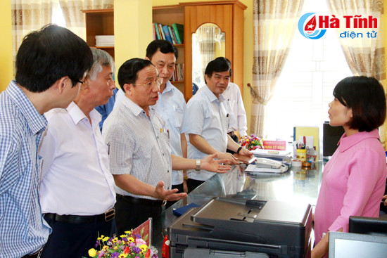 ha tinh trao doi hoc tap kinh nghiem cchc o quang ninh