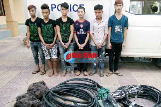 bat o nhom 9x cat trom 1 000m cap vien thong