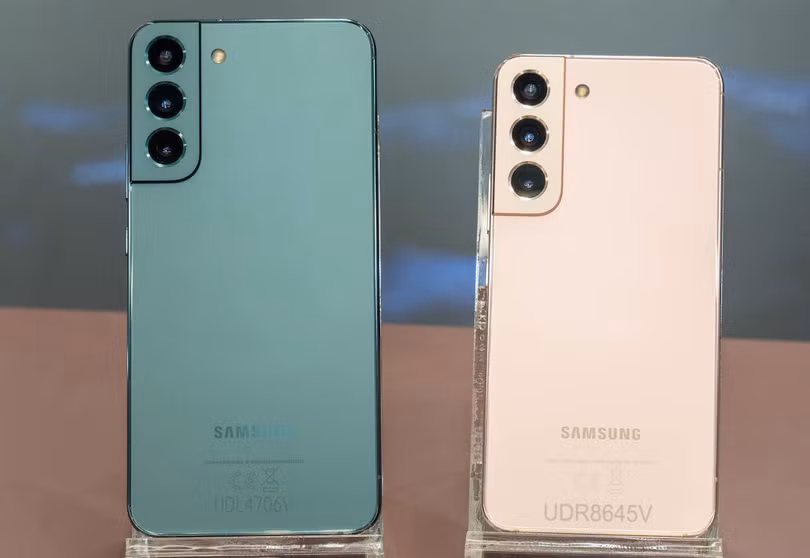 Điện thoại Apple và Samsung đồng loạt giảm giá