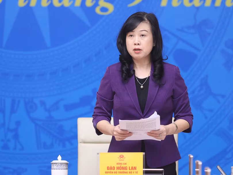Thủ tướng yêu cầu thấm nhuần “bài học xương máu” về tiêm vaccine, sớm khắc phục bằng được tình trạng thiếu thuốc