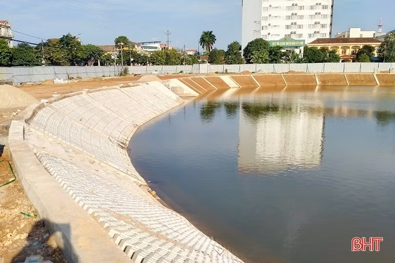 Các công trình cấp bách ở TX Kỳ Anh “tăng tốc” thi công trước mùa mưa bão