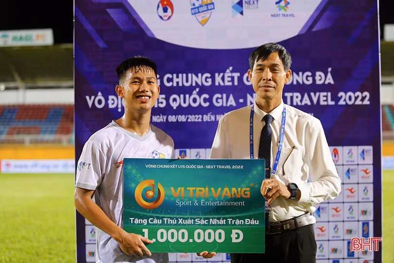 Tiền đạo người Hà Tĩnh và vị trí xứng đáng trong đội tuyển U17 Việt Nam