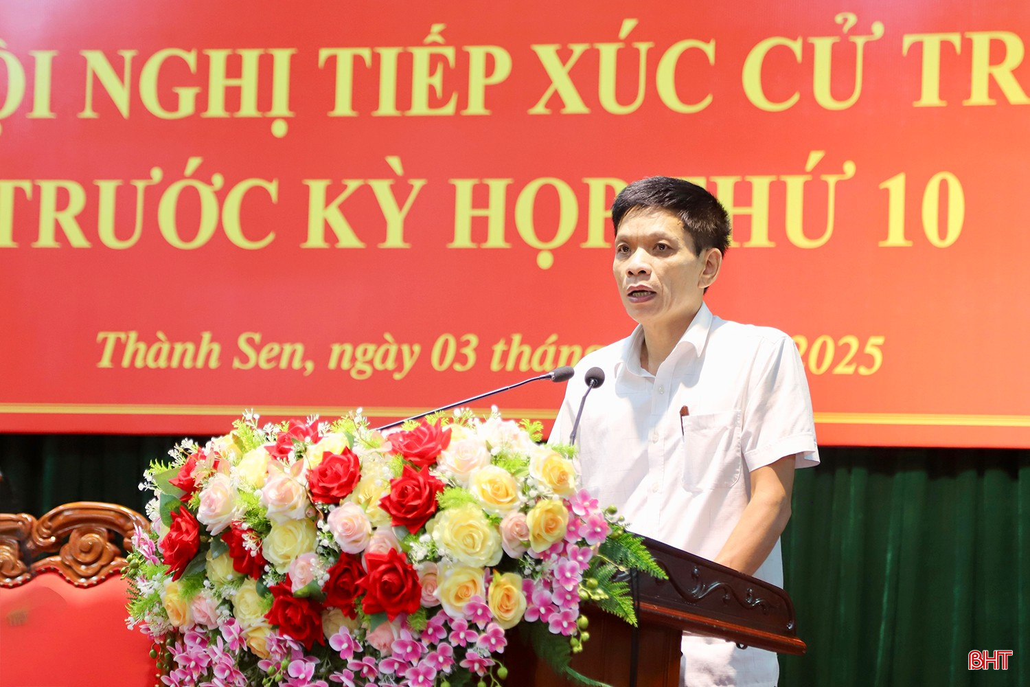 Cử tri Lê Văn Thắng - Bí thư Chi bộ, Trưởng ban Công tác mặt trận tổ dân phố 1 (phường Thành Sen) kiến nghị một số nội dung liên quan đến lĩnh vực đất đai.