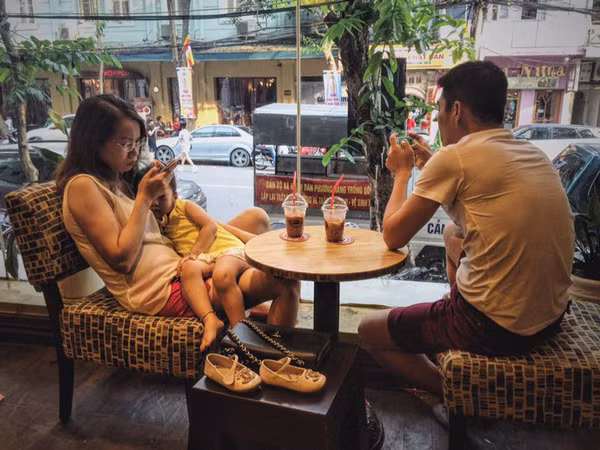 buc anh thuc tinh moi nguoi da den luc cha me ngang dau len