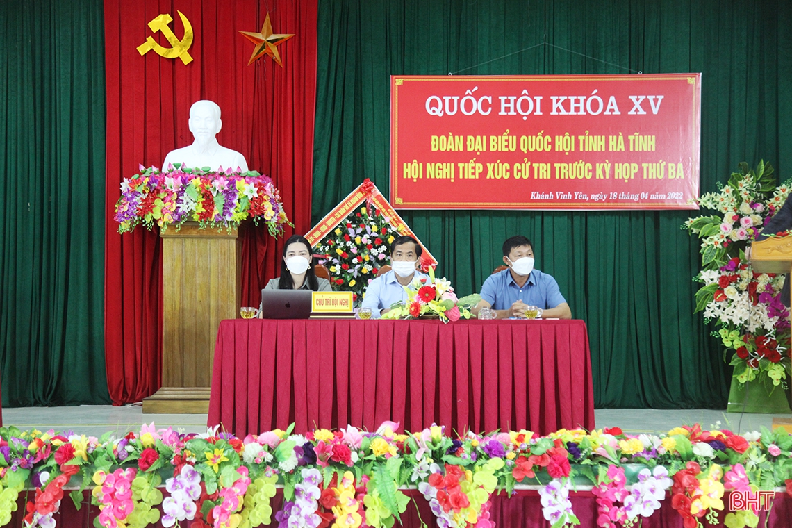 Cử tri Can Lộc kiến nghị nhiều vấn đề dân sinh tới đại biểu Quốc hội