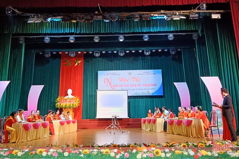 Phường Nam Hồng giành giải nhất Hội thi “Người cao tuổi sống vui - sống khỏe”