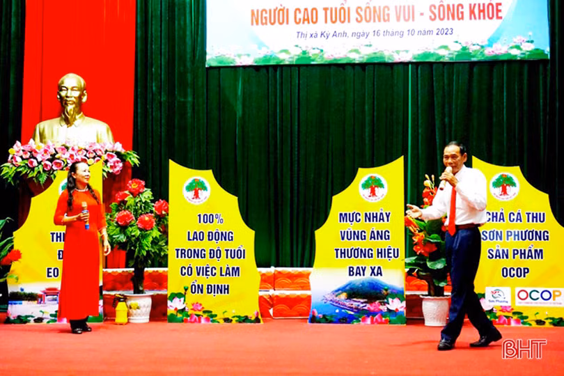 Nâng cao đời sống tinh thần cho người cao tuổi Hà Tĩnh