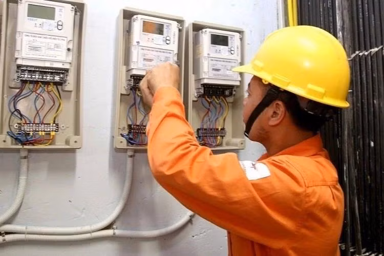 Lo thiếu điện, Bộ Công thương tính “tăng tốc” mua điện từ Lào