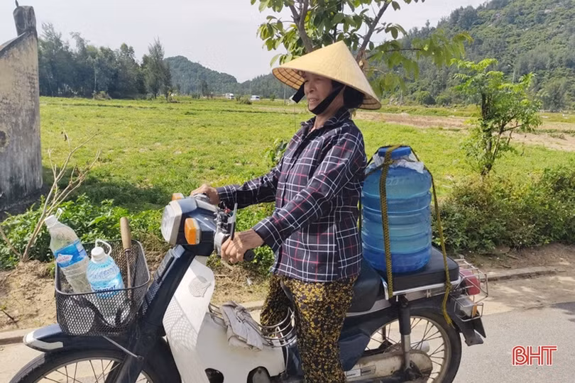 Vì sao người dân Lộc Hà bức xúc với chất lượng nước sạch?