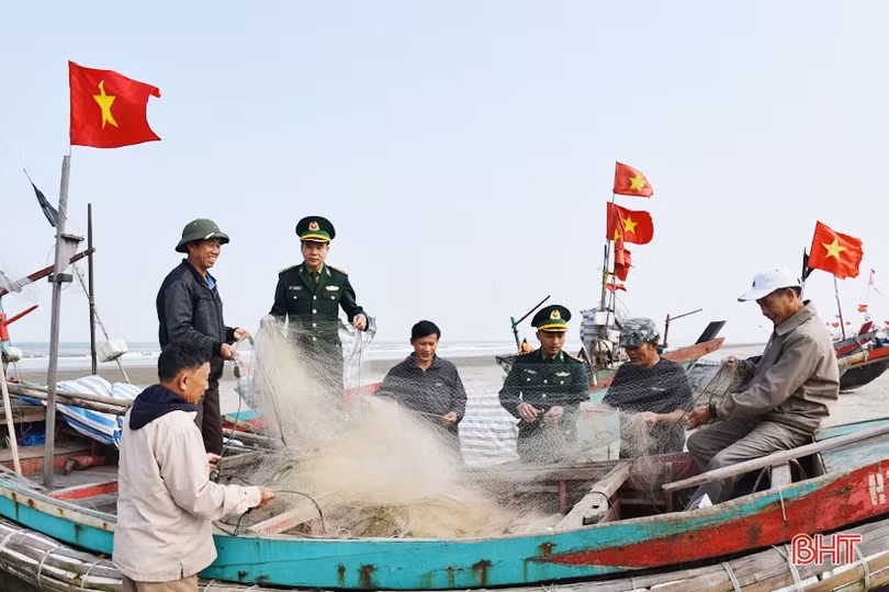 Phát huy vai trò công tác dân vận trong bảo vệ biên giới 