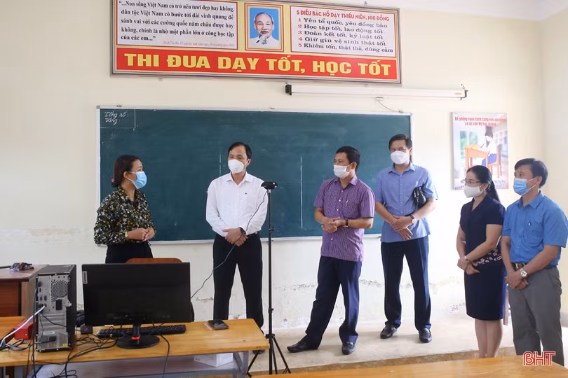Xây dựng phương án dạy học phù hợp, đảm bảo an toàn phòng dịch cho học sinh