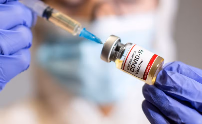 Người tiêm mũi 1 vaccine Moderna thì mũi 2 có tiêm được AstraZeneca, Pfizer không?