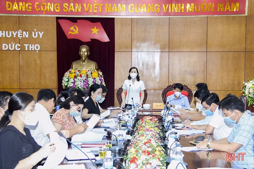 Đức Thọ cần tăng cường tuyên truyền, kiểm tra việc thực hiện nghị quyết đại hội Đảng các cấp