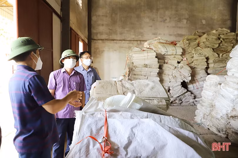Bảo vệ các vị trí trọng điểm trên tuyến đê La Giang