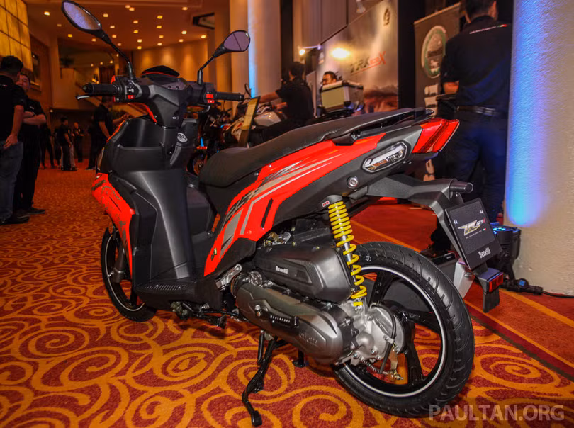 Benelli ra mắt xe tay ga bình dân, giá từ 1.276 USD