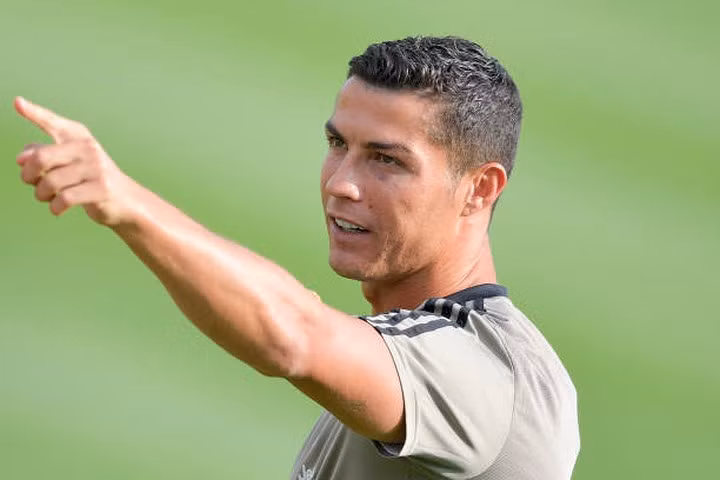 Tập “điên cuồng”, Ronaldo quyết tâm khai hỏa ở Serie A