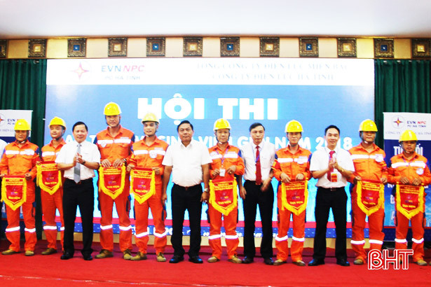 Phân xưởng Thí nghiệm điện vô địch Hội thi An toàn vệ sinh viên giỏi 2018