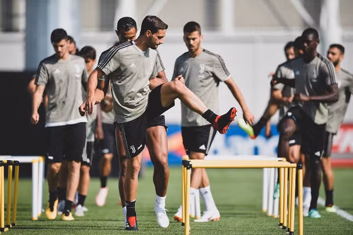 Tập “điên cuồng”, Ronaldo quyết tâm khai hỏa ở Serie A