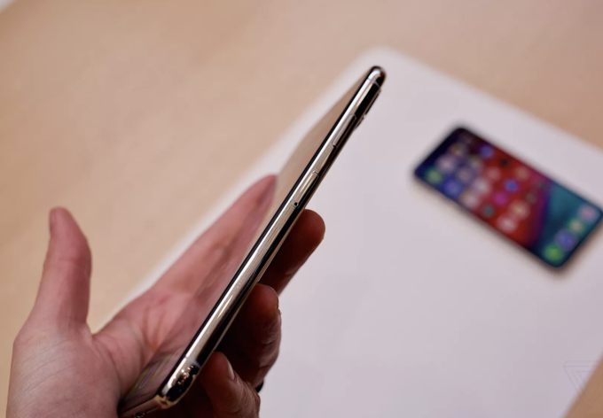 Apple giới thiệu iPhone Xs, Xs Max và Xr giá “rẻ” đều hỗ trợ hai sim