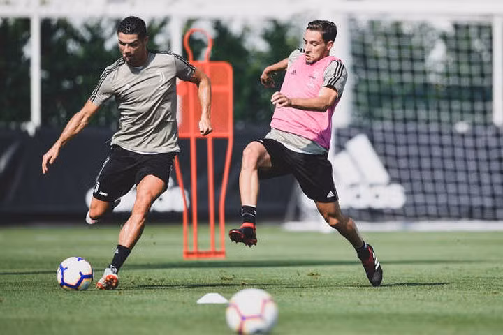 Tập “điên cuồng”, Ronaldo quyết tâm khai hỏa ở Serie A