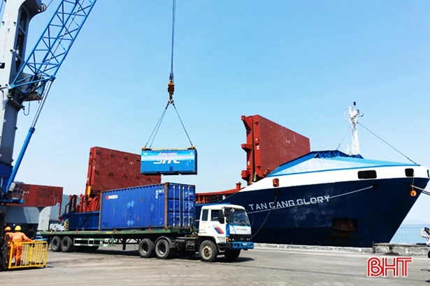 Hải quan Hà Tĩnh “bứt tốc” thu bổ sung 2.800 tỷ đồng