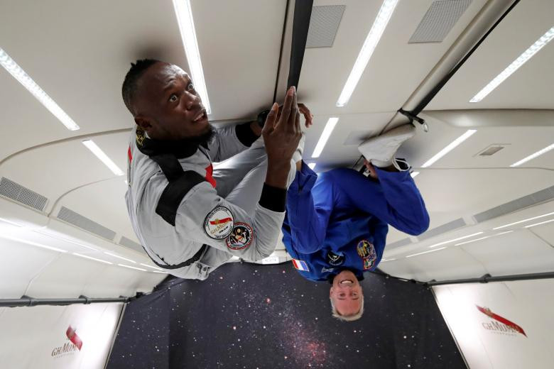 “Tia chớp đen” Usain Bolt thích chạy đua trong môi trường không trọng lực