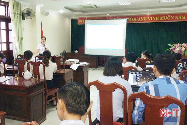 Gần 600 điều tra viên được hướng dẫn xử lý thông tin thị trường lao động