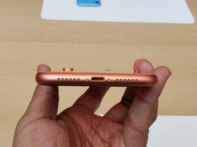 Apple giới thiệu iPhone Xs, Xs Max và Xr giá “rẻ” đều hỗ trợ hai sim