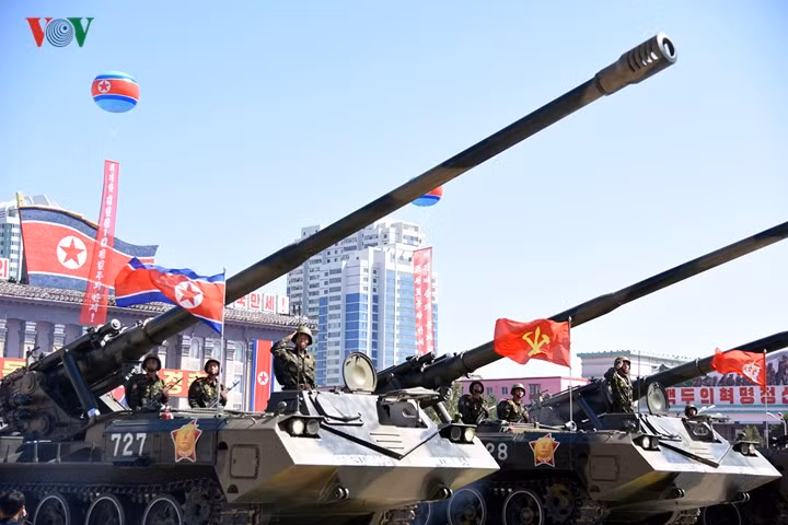 Điểm danh những vũ khí hạng nặng trong lễ diễu binh Triều Tiên