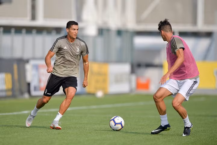 Tập “điên cuồng”, Ronaldo quyết tâm khai hỏa ở Serie A