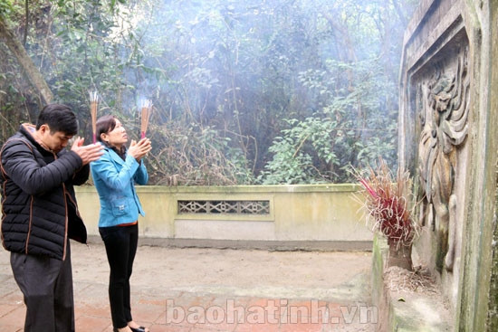 ... cầu tài, cầu lộc, cầu cho sức khỏe an khang...