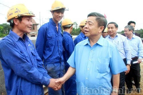 Lãnh đạo tỉnh kiểm tra tiến độ các công trình trọng điểm ở Vũ Quang ảnh 2