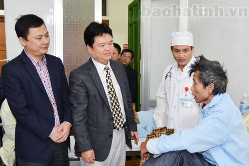 Ngành Y tế Hà Tĩnh - 60 năm làm theo lời Bác ảnh 1