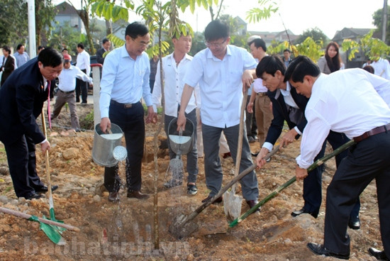 Các địa phương phát động Tết trồng cây đầu xuân ảnh 6